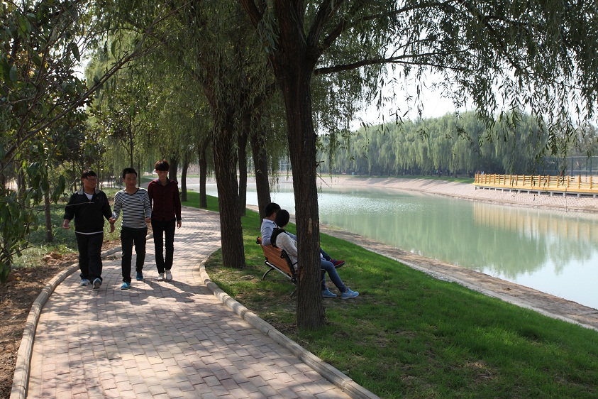【许昌晨报】:beat365体育官方网站疏浚辛集沟打造全市首个校园人工湖
